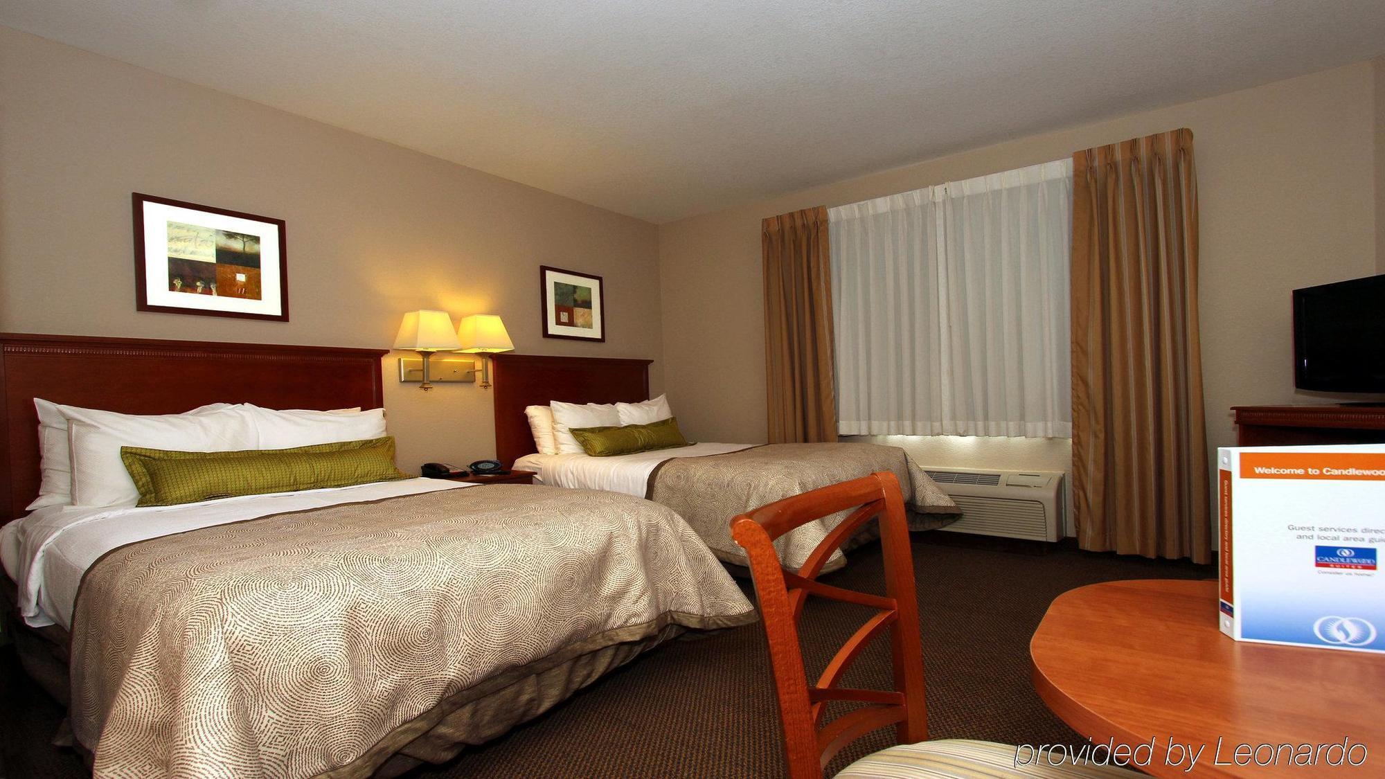 Candlewood Suites Kansas City Airport Bagian luar foto