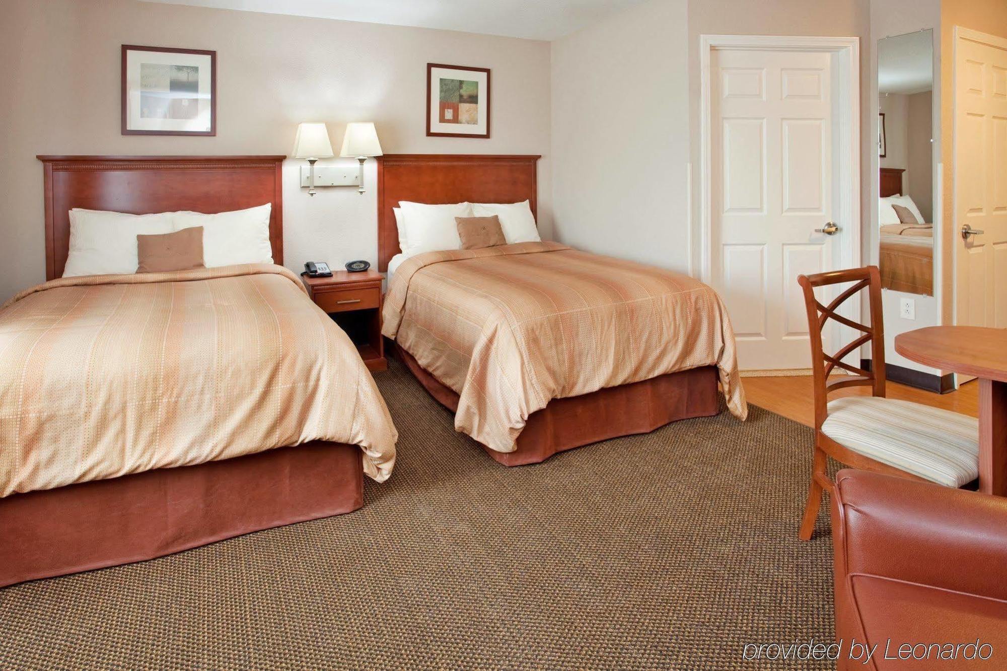 Candlewood Suites Kansas City Airport Ruang foto
