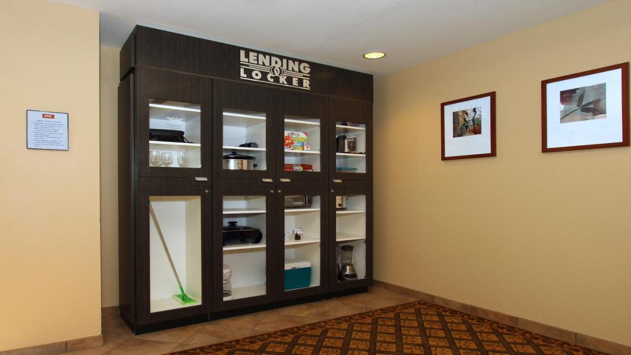 Candlewood Suites Kansas City Airport Bagian luar foto